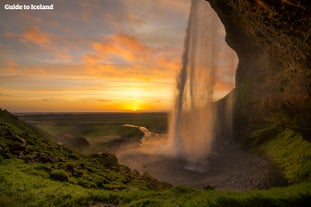 Excellente Visite Touristique de la Côte Sud de 10 heures avec Transfert depuis Reykjavik
